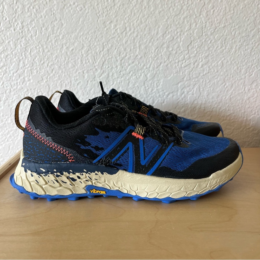 NWOB New Balance Fresh Foam X Hierro v7 Color: Navy with Black and Bright